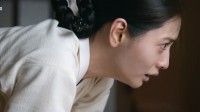 嘴唇风波道歉之后 Nana机场亮相 狗啃短发又被喷