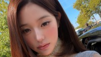 张元英Ins晒美照 Dior活动蕾丝造型亮相